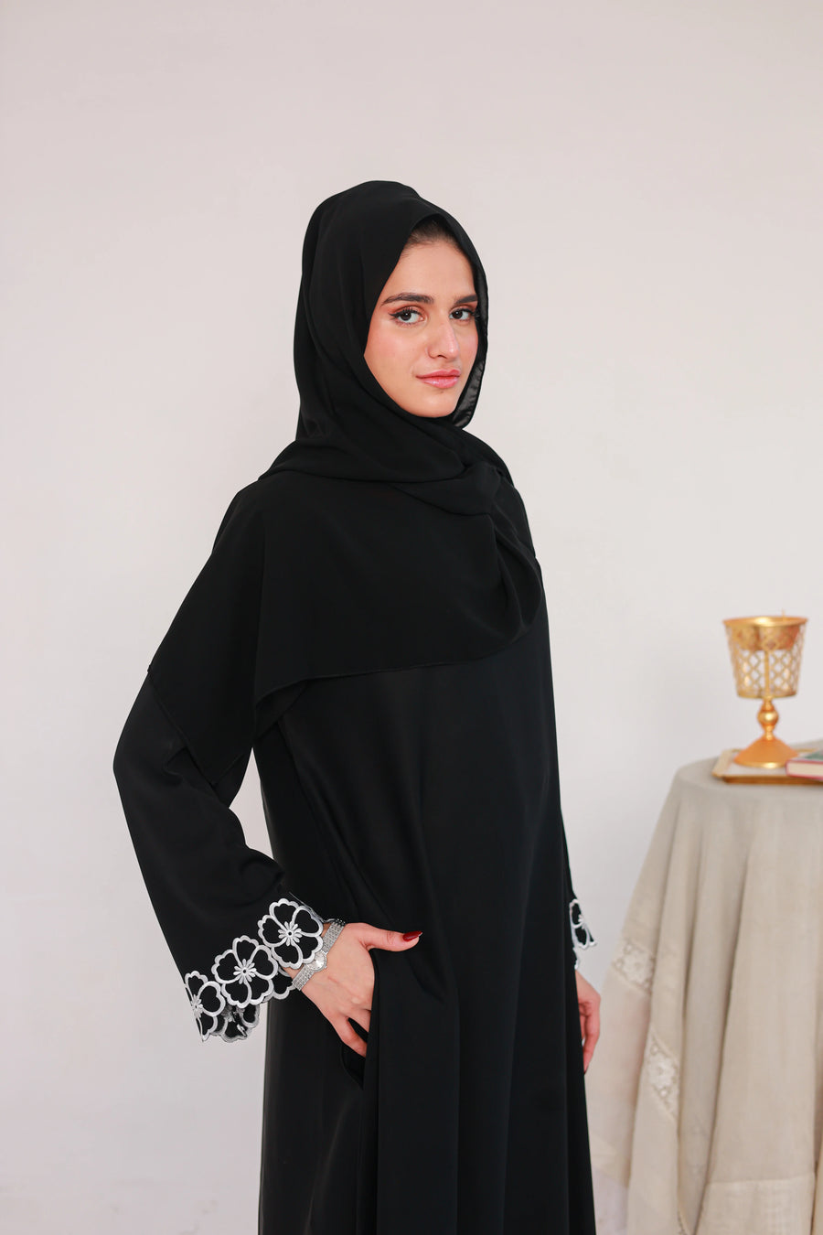 Lana Abaya - Black