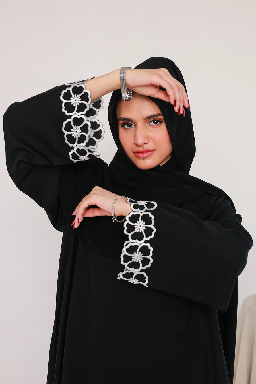 Lana Abaya - Black