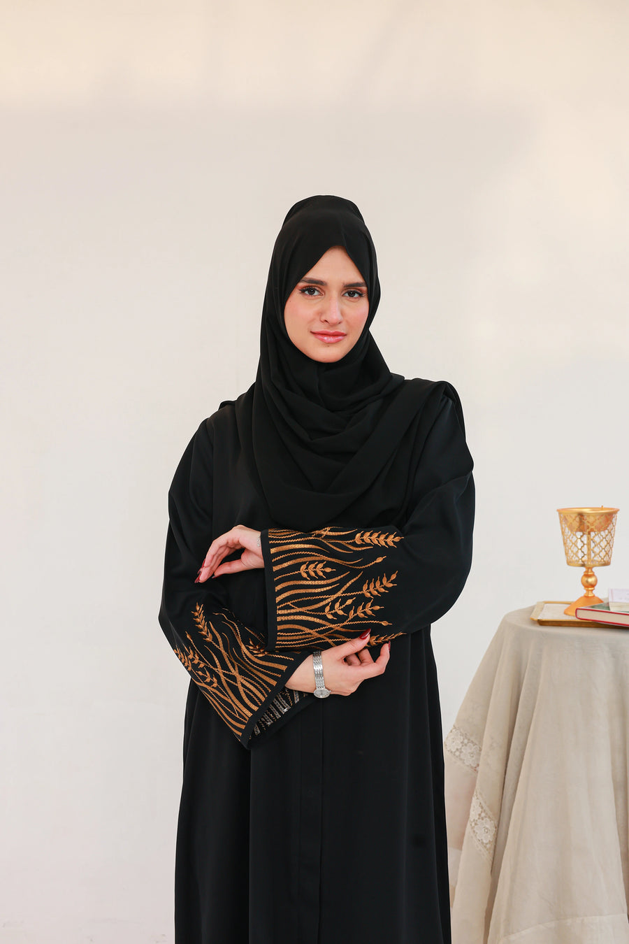 Thuraya Abaya - Black