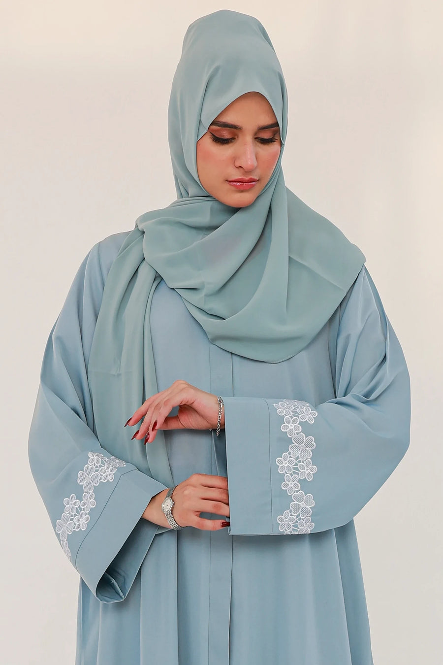 Zeenah Abaya - Sky Blue